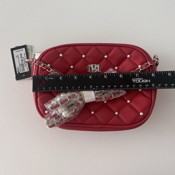 Badgley‎ Mischka Red Quilted Crossbody Pearl Studded Bag Vegan Faux Leather - Picture 7 of 9